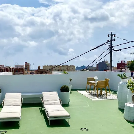 Pensión Habitacion A Metros De La Playa Con Cocina Y Wc Compartida, Terraza Y Zonas Comunes Valencia