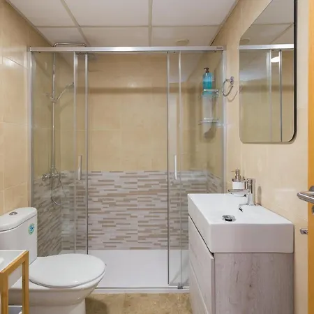 アパート Piso Familiar Cerca Del Centro, Ac Y Wifi Gratis *