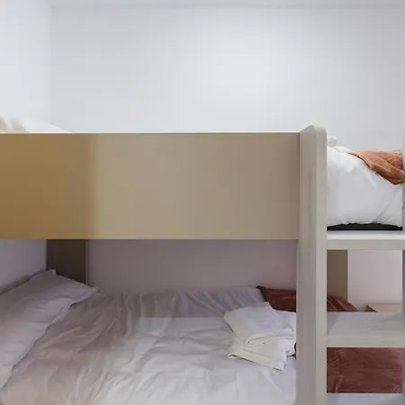 Piso Familiar Cerca Del Centro, Ac Y Wifi Gratis *