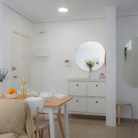 Singularstays Campanar Apartmán