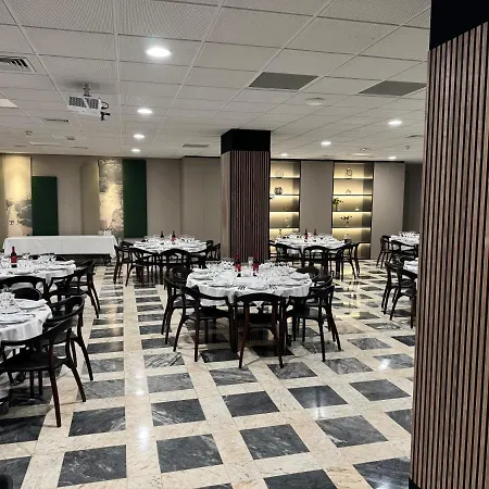 Turia 4* 발렌시아