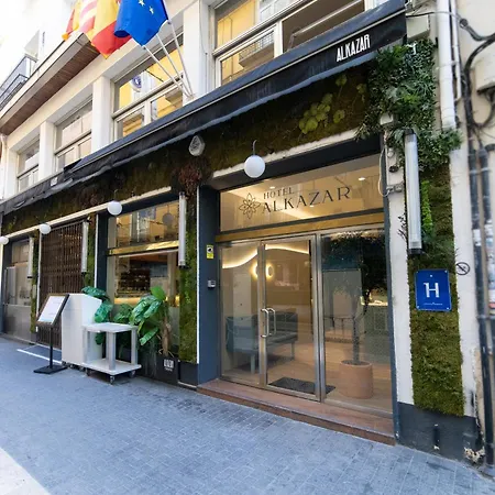Hotel Alkazar *
