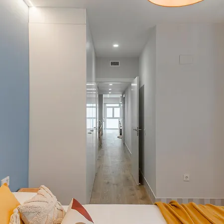 Malvarrosa Stay! דירה *