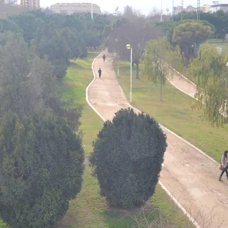 Comfortable In Mislata - 50 M² - Parking Included * バレンシア