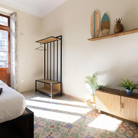 Bird House Валенсия