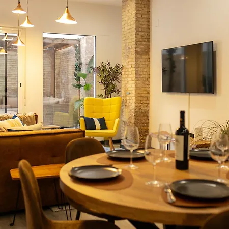 Portrait Boutique Apartment