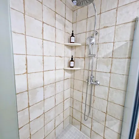 Cerca De La Marina En Apartamento Valência