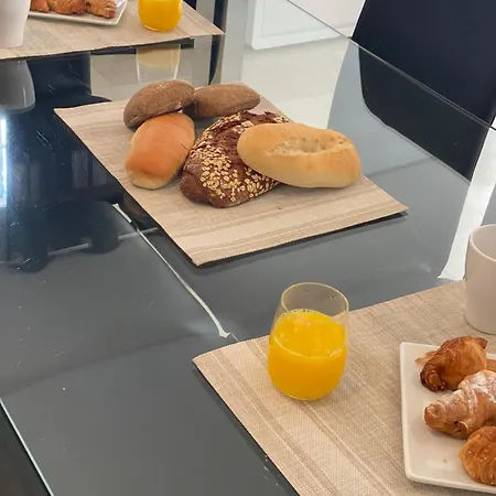 Apartment Travel Habitat Atico Calle De La Paz