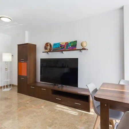 アパート Piso Familiar Cerca Del Centro, Ac Y Wifi Gratis