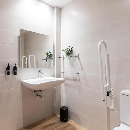 Apart-hotel Moontels Mercado De Ruzafa 4*