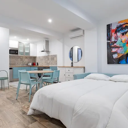 Apartup Ruzafa Vertical Апартаменты