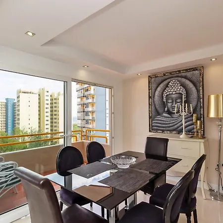 The White Apartment: Luxury, And Design Appartement Valencia
