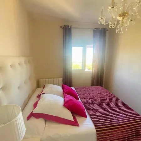 The White Apartment: Luxury, And Design * Walencja