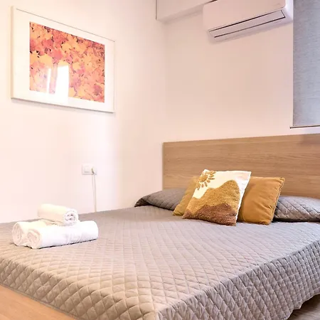 Apartment Spacious, Sunny Flat By Of Arts & Sciences *