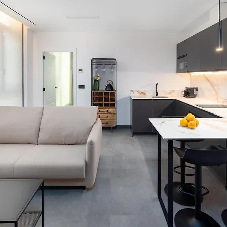 Calatrava By Alma Apartman