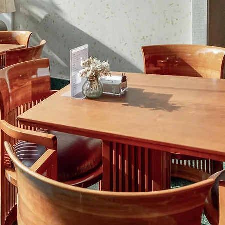 Melia Plaza 4* Valencia