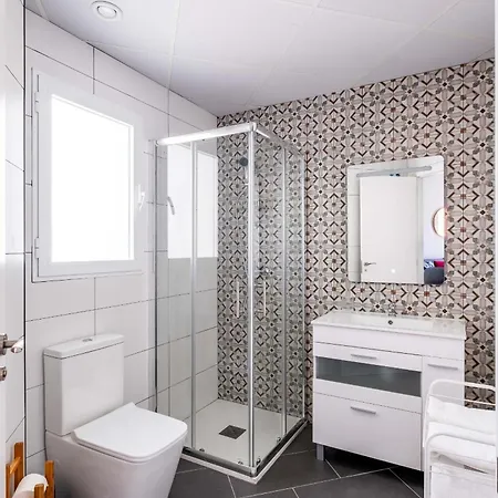 Spacious With Great Views Apartment Valencia