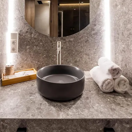 North Station Pen-suites Apartman Valencia