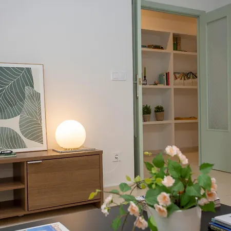 Singularstays Marti 13 شقة *