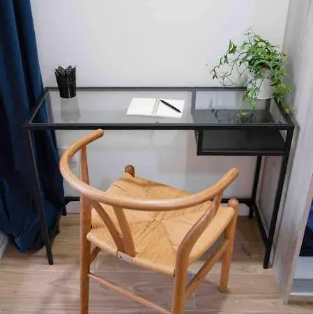 Appartamento Chic Avec Terrasse, Lumineux Et Calme 1 *
