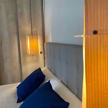 Chic Avec Terrasse, Lumineux Et Calme 1 Valenza