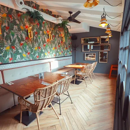 فندق Myr Marques House 4*