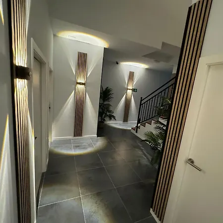 Ynfinity Apartmanhotel 3*