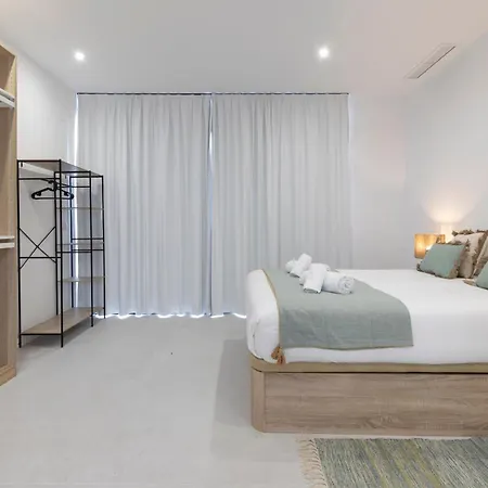 Lägenhet My Loft 4 Patraix Style