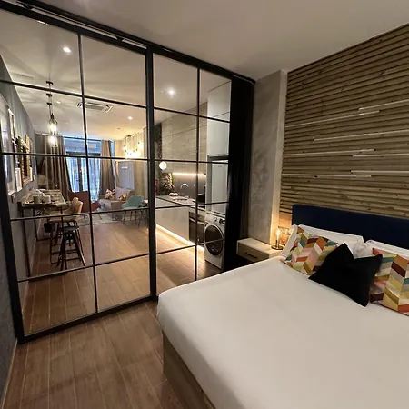 Magnifica Vivienda A Estrenar Junto A Plaza España *