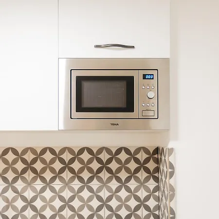 Amplio Cerca Centro Histórico Y Turia 5pax 2 Bath Valencia