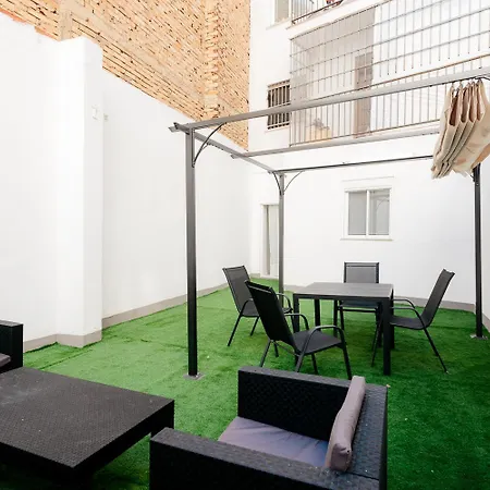 Amplio Cerca Centro Histórico Y Turia 5pax 2 Bath *