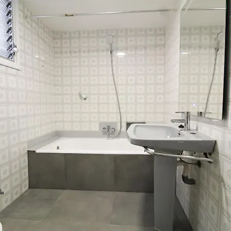 Apartmán Grande Y Con Encanto En Ruzafa Valencie
