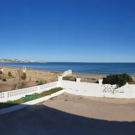 Vacansis Privada En Una A Un Paso Del Mar En
