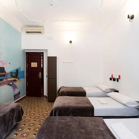 Auberge de jeunesse Youth By Feetup