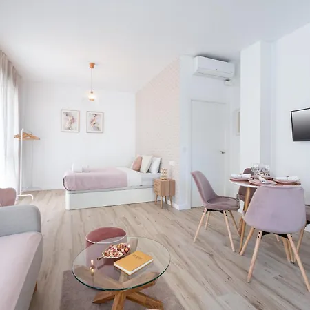 Soho By The Sea Апартаменты *