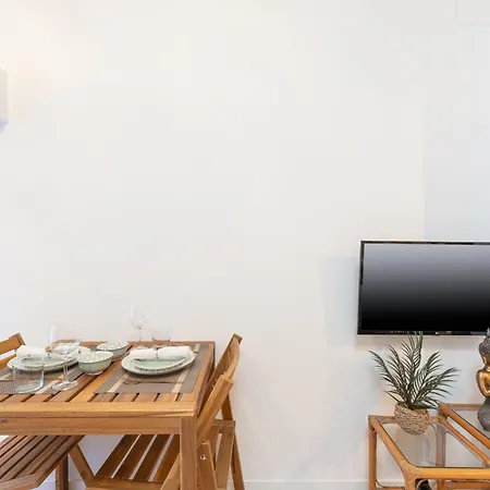 Soho By The Sea Апартаменты *