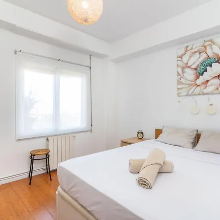 Skyline Gardens Penthouse アパート