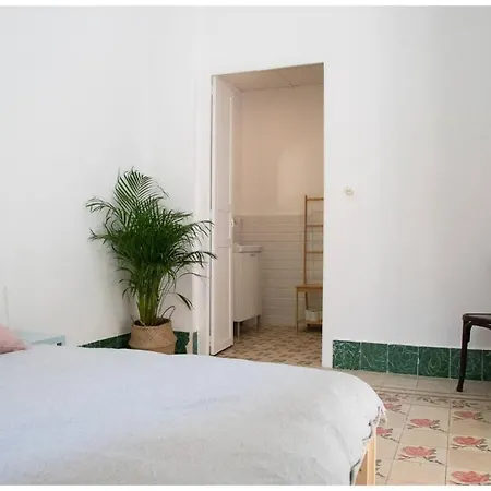 2-habitacion Con Bano Privado 1 Cama De Matrimonio Валенсия
