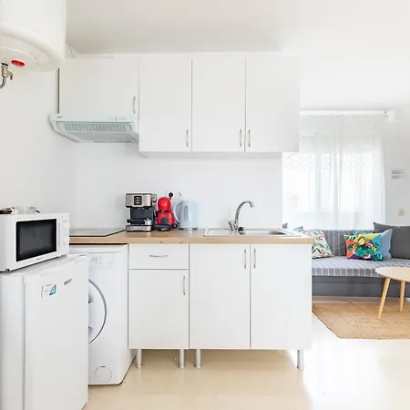 Penthouse Duplex In A 4 Floors Spanish House -8 Min To Center By Metro Apartmán *