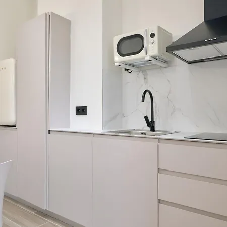 Apartment Romantic N3 Oceanografico By Virkin *