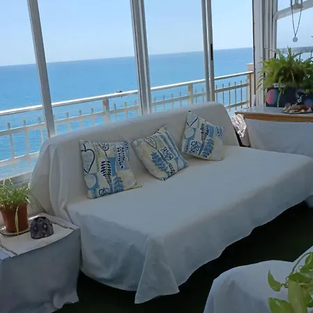 Kwatera prywatna Blue Double Private At Front - En La Playa Piso Compartido Walencja