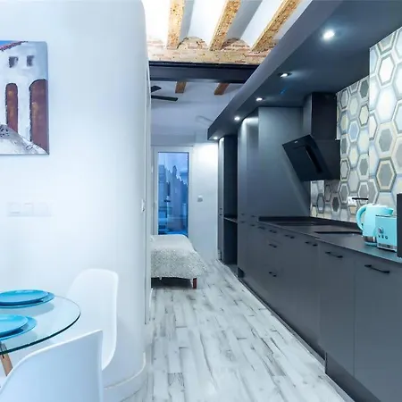 Chic Estudio Privado Al Lado De La Playa * Valência
