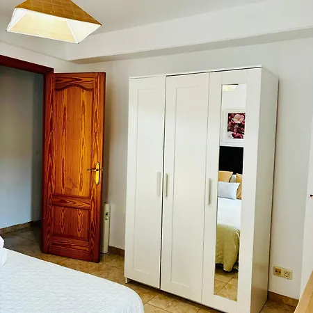 Travel Habitat Jardines De Viveros شقة