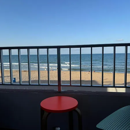 Frente Al Mar Lejlighed *