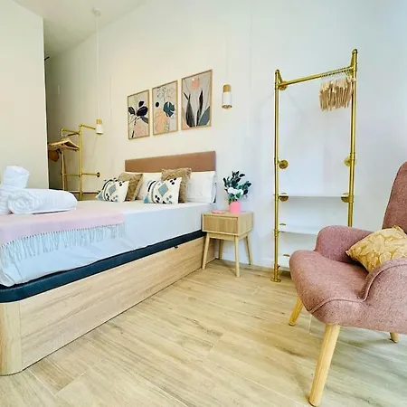 Color & Design Next To Russafa Soho Apartmán Valencie