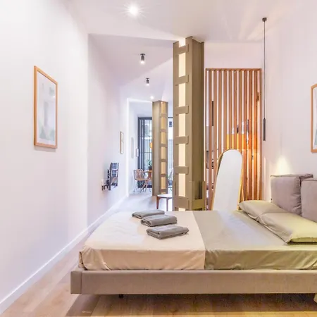 Daire Mestalla Flats By Nomad Host *