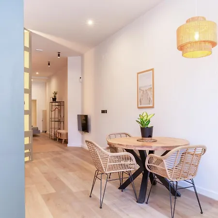 Mestalla Flats By Nomad Host