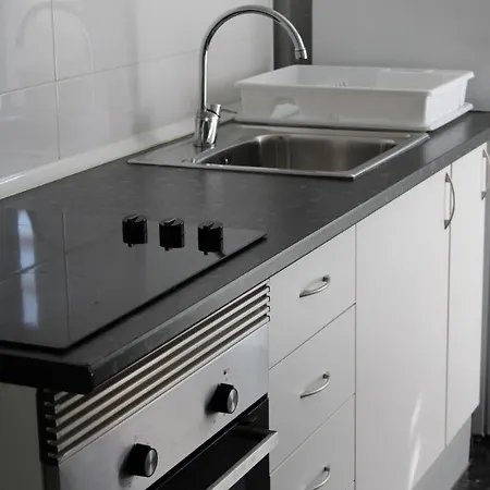 Apartman Maria Montessori, Pedagoga *