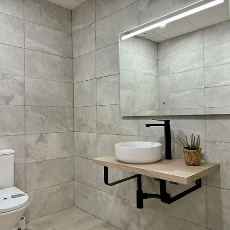 Cabanyal Apto Luminoso Y Playa דירה ולנסיה