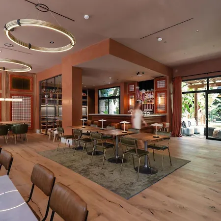 Hotel Saman Boutique Walencja
